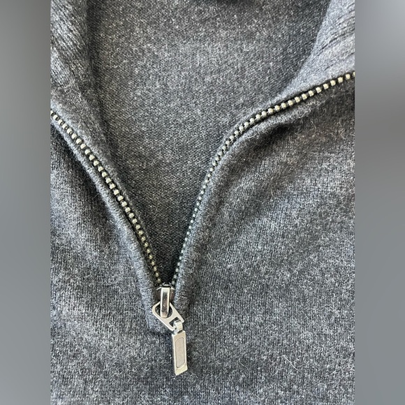 Bloomingdales, the men’s store 100%cashmere quarter zip men’s sweater XL Gray - Picture 5 of 6